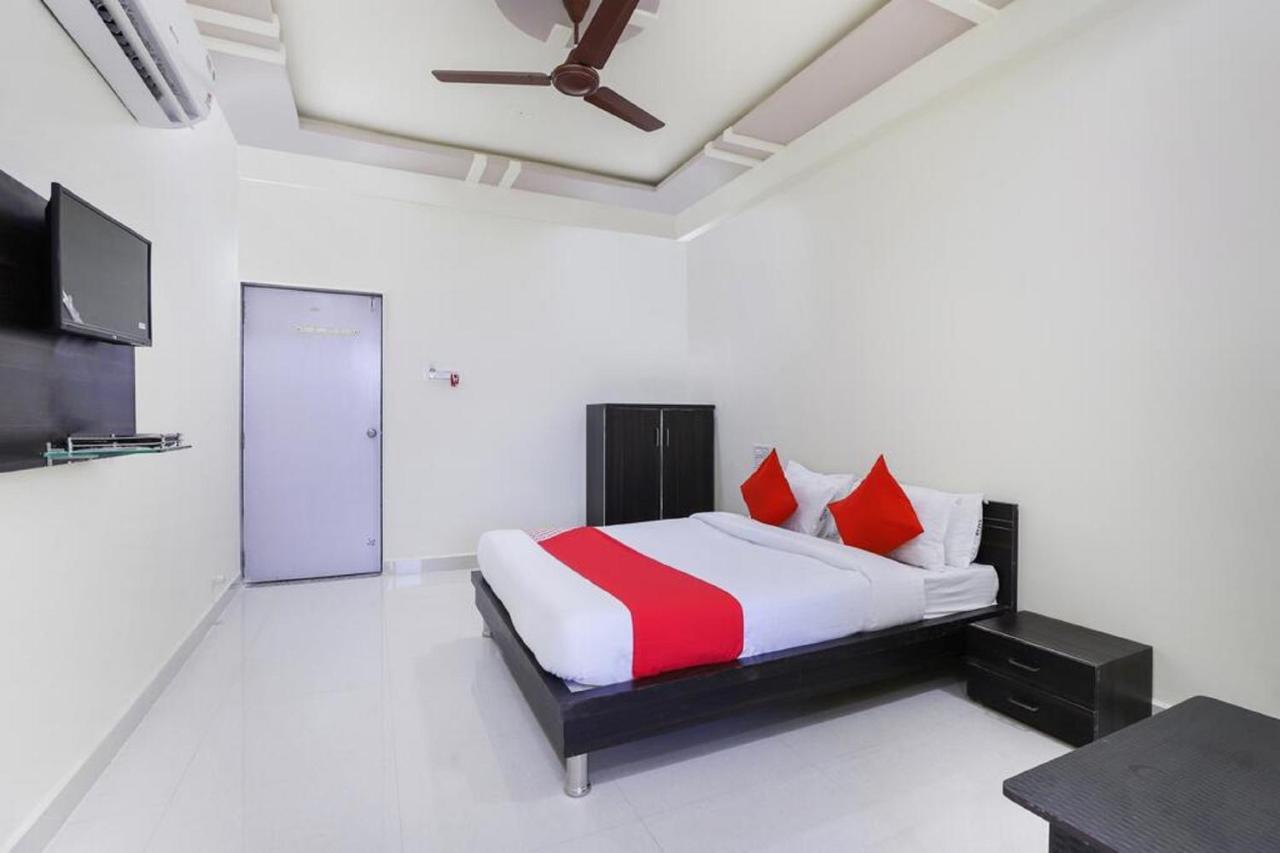 Hotel-The Safar Ahmadabad Zewnętrze zdjęcie
