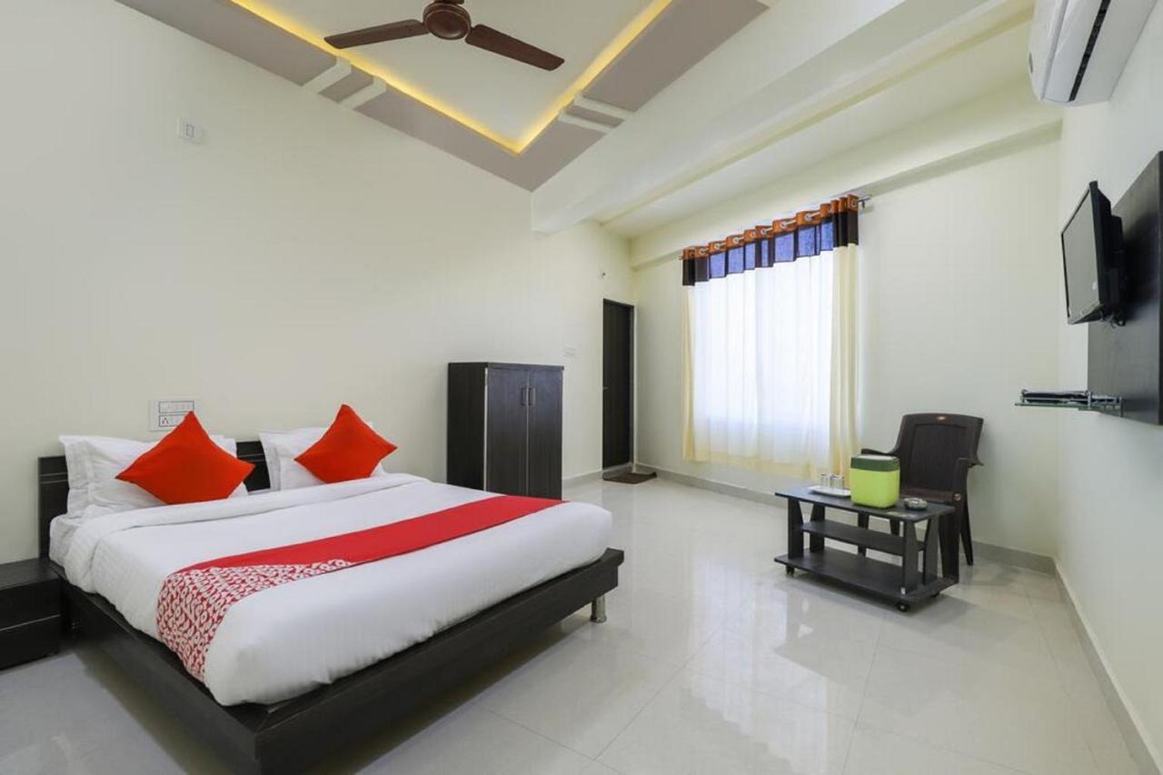 Hotel-The Safar Ahmadabad Zewnętrze zdjęcie